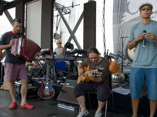 Hubert von Goisern and Xavier Naidoo