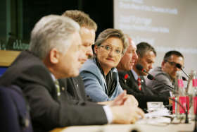 Press Conference Brussels, 14 October 2008 Press Conference Brussels, 14 October 2008