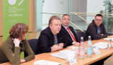 Pressekonferenz EXTRA EUROPA, 9. März 2009; v.l.n.r.: Susanne Puchberger (Autorin EXTRA EUROPA), Martin Heller (Intendant Linz09), Pius Knüsel (Direktor der Schweizer Kulturstiftung Pro Helvetia), Airan Berg (Künstlerische Leitung Darstellende Kunst Linz09)