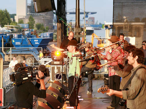 Karlsruhe: Huibert von Goisern und Zdobsi are performing together