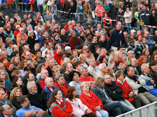 Hubert von Goisern mystifies the audience